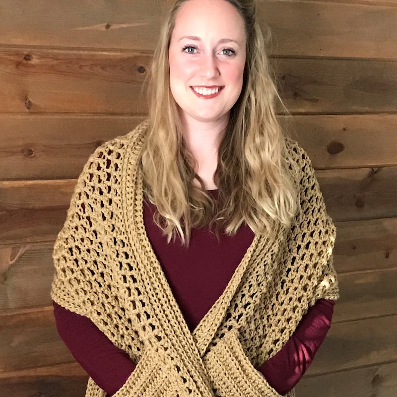 pocket shawl with hood