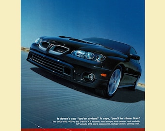 2005 Pontiac Solstice Magazine Ad : Original 9 x 11 Print Advertisement