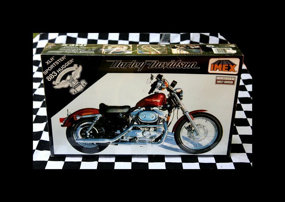 Harley Davidson 883 Sportster 1/9 Scale IMEX Vintage Plastic Model