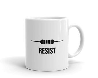 Tasse d’ingénieur électrique / Don de génie électrique Funny EE – « ésiste »