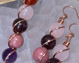 Conjunto de collar y pendientes para atraer el amor, joyería de cristal envuelta en alambre de cobre, colgante de chakra del corazón, cuarzo rosa, granate, rodonita, ágata roja, amatista.