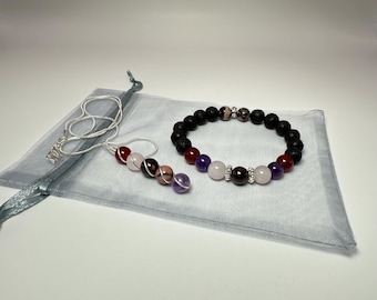 Conjunto de collar y pulsera para atraer el amor. Colgante de cristal envuelto en alambre de cobre y pulsera de cuentas. Regalo de joyería para el amor propio, la compasión y el romance.
