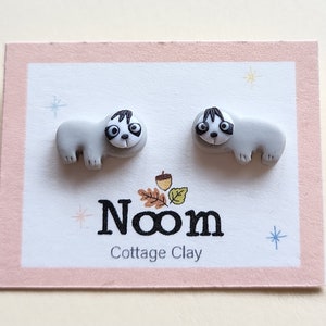 Pendientes de perezoso diminutos, regalo para amantes de los perezosos, joyería de arcilla polimérica, joyería de vida silvestre