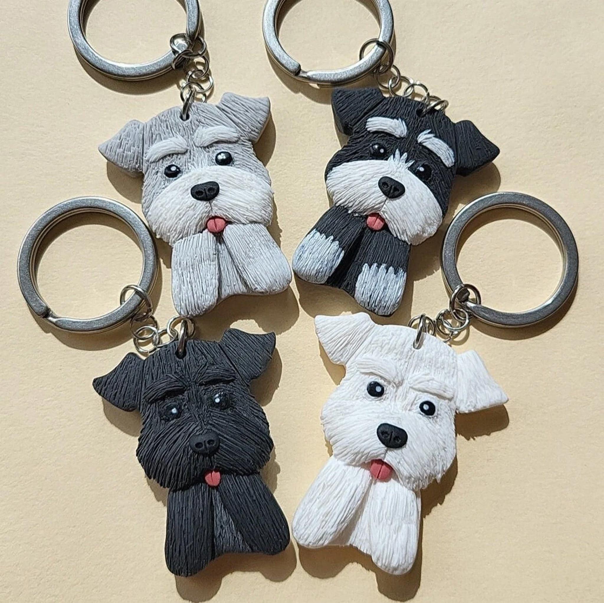 かわいいシュナウザーキーホルダー • シュナウザー愛好家へのギフト