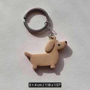Dachshund Keychain, weiner dog presents, sausage dog gifts Light Brown