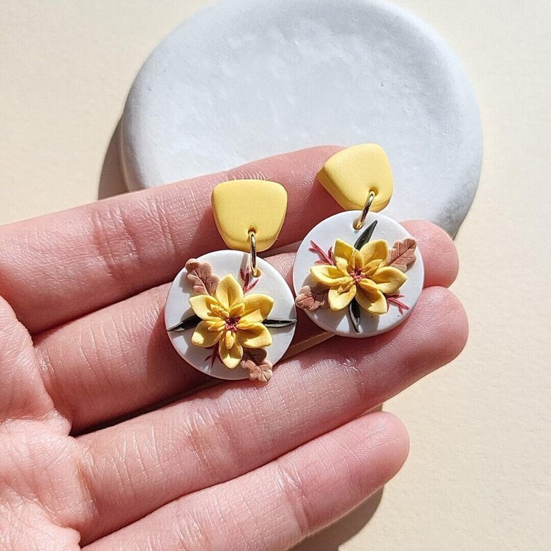 Floral clay earrings