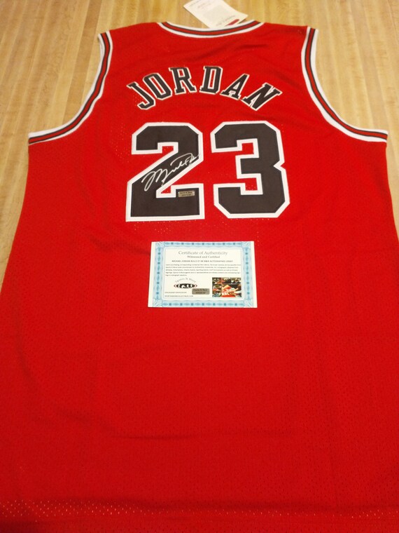 Michael Jordan signed jersey