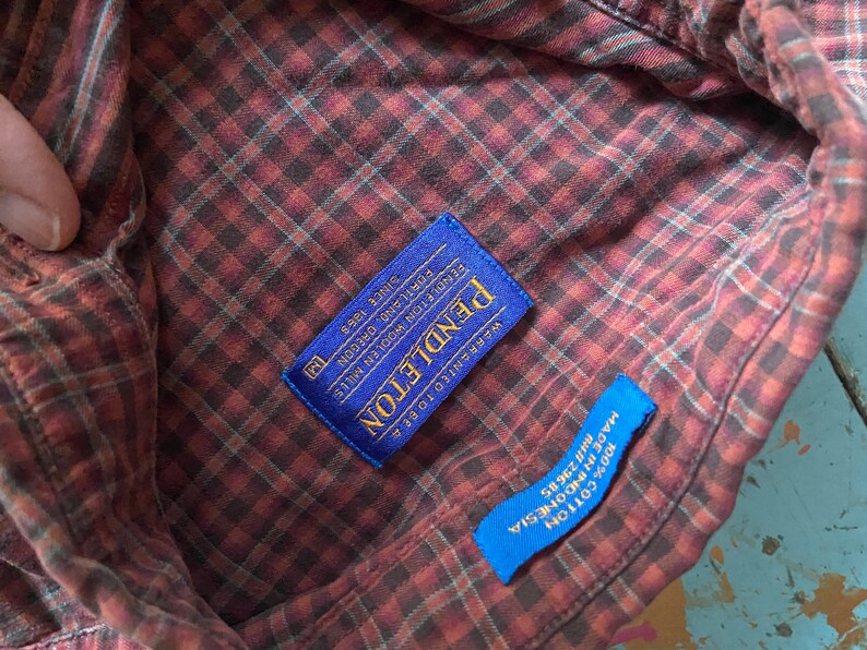Size medium but trim s see pics for condition and measurement PREP /& PLAID Classic Pendleton prep red plaid subtle neutral blend