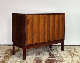 Mid century Danish rosewood compact credenza - cabinet