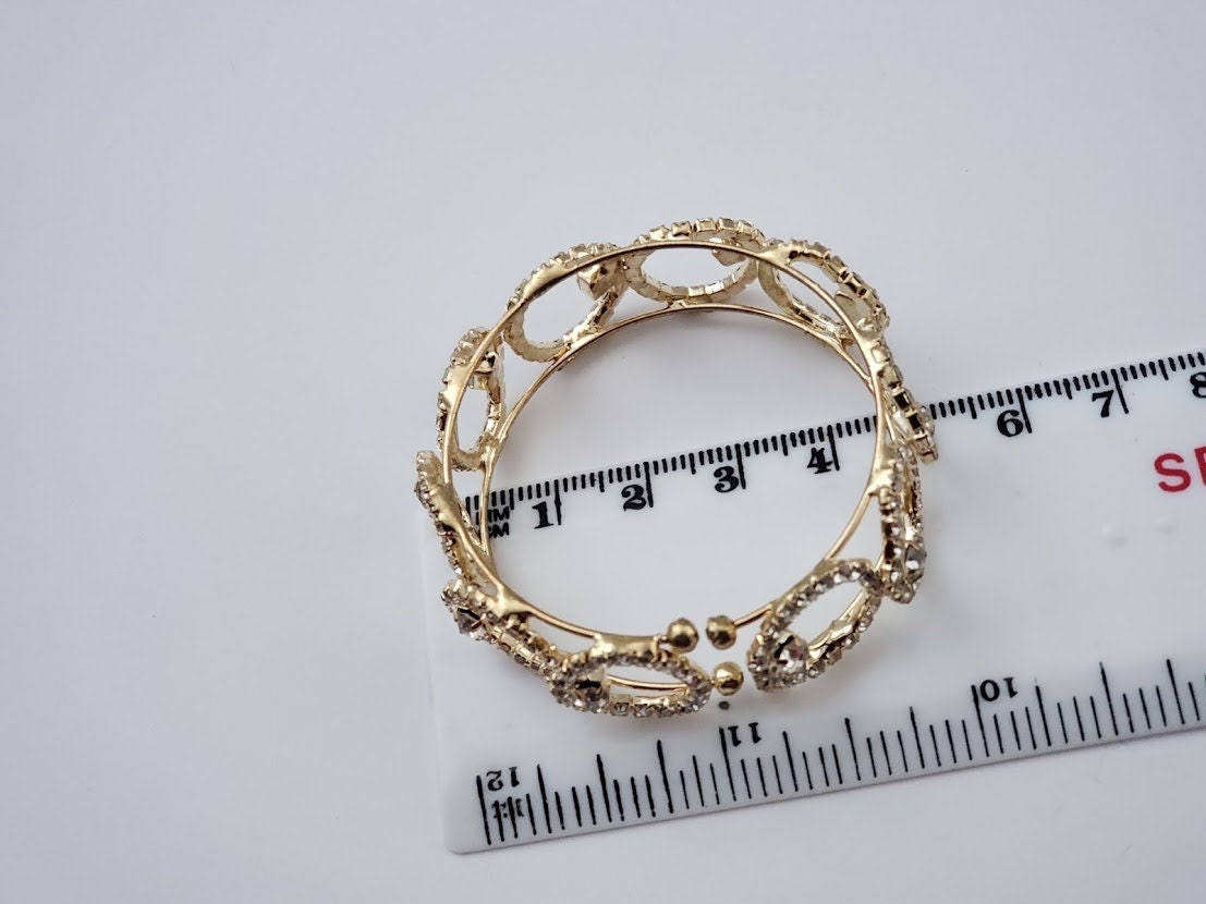 ストーン付きゴールドバングル ストーン付きゴールドバングル キッズゴールドバングル：ライン