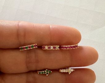 Anillo nasal falso chapado en oro con circonitas: no necesita perforación.
