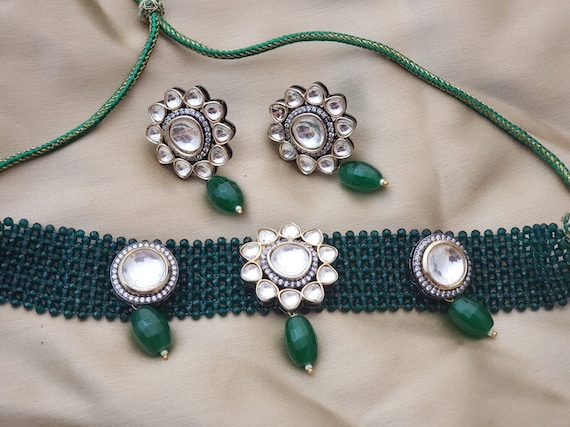 Polki emerald choker discount