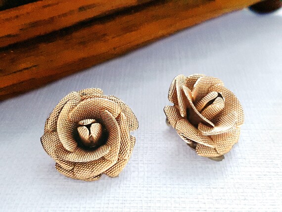 70s Rose Flower Earrings, Pretty 1970s Earrings, … - image 5