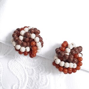 1970s Vintage Clip on Earrings, Vintage Knot Earrings, Beaded Knot Earrings, 1950s Style Knot Earrings, 1950s Style Beaded Knot Earrings