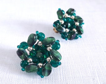 Beaded Flower Clip ons, Pretty Floral Clip ons, Turquoise and Green Beaded Flower Clip ons, Pretty Statement Earrings