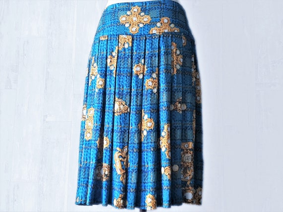 Stunning Pleated Designer Skirt, Silk Designer Sk… - image 3
