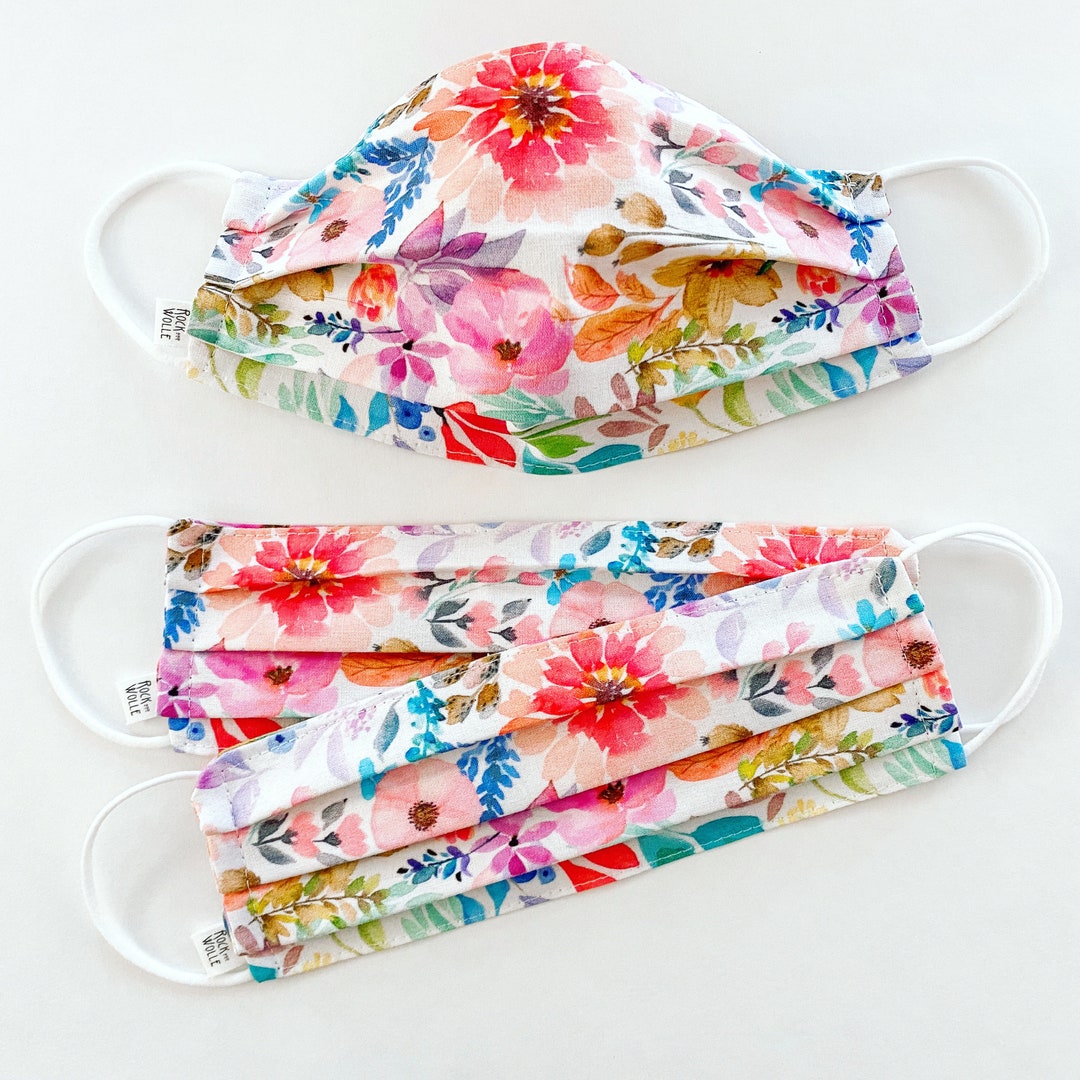 Custom Sizing / Summer Floral Face Mask / 100 Cotton / 3 Layers / Pellon Interfacing / Elastic