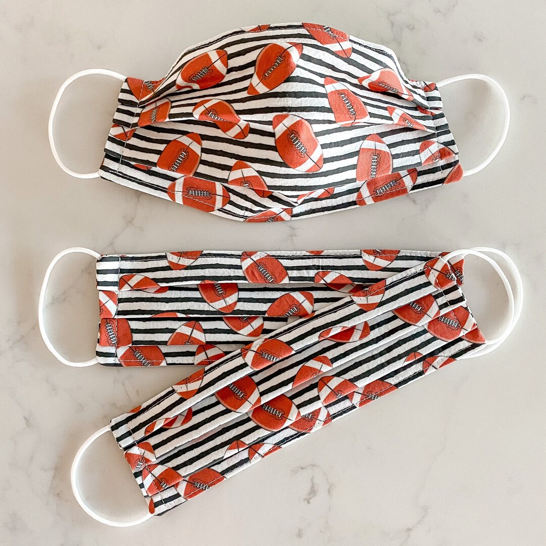 Custom Sizing / FOOTBALL Face Mask / 100 Cotton / 3 Layers / Pellon Interfacing / Elastic