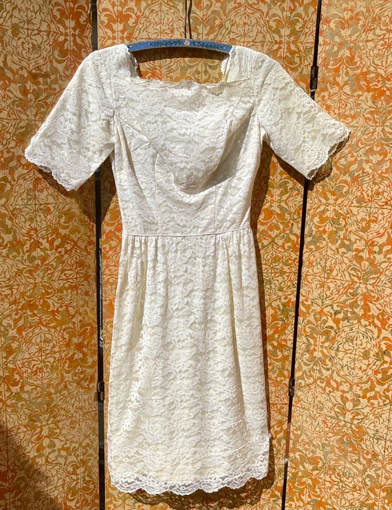 XS Vintage White Lace Dress - image 7