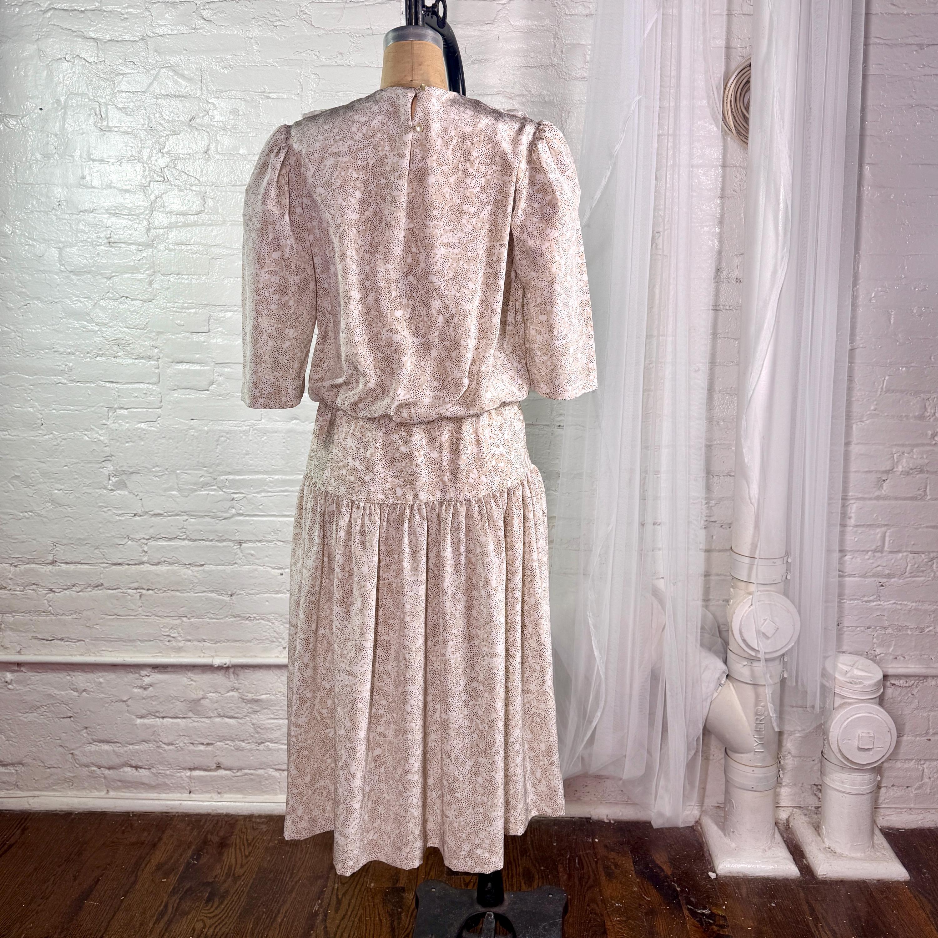 green emerald velvet dress Vintage 80s Does 20s Black Dress White Satin Collar & Cuffs main image 0