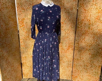 40s Vintage Dress M Cold Rayon Dress Blue Floral Bouquet