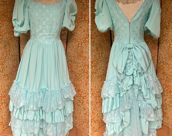 Belle des Ballkleides M Pale Blue Bohemian Belle Dress 28w