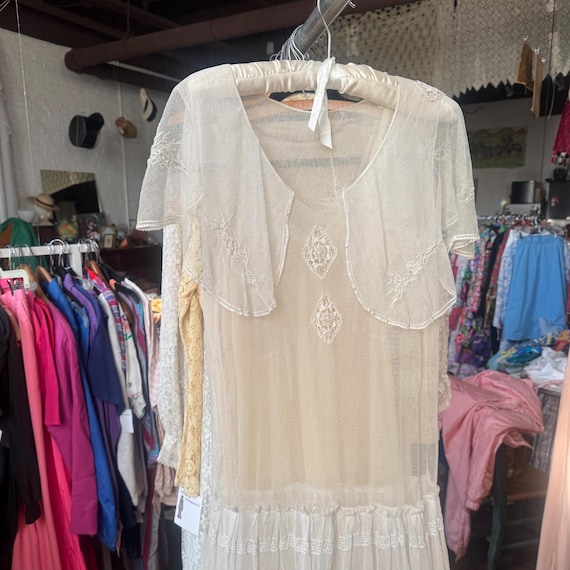 Antique White Net Wedding Dress