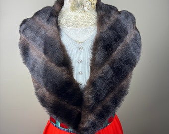 Vintage Faux Sable Fur Collar Fabulous Fur for Animal Lovers