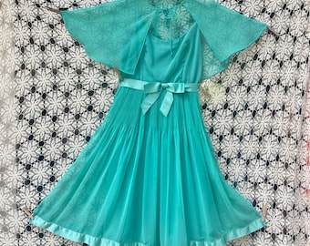 70s Vintage Mint Green Pleated Skirt Dress with Capelet