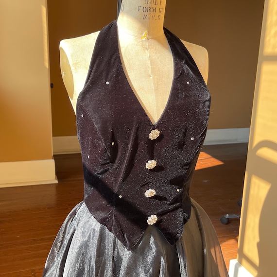 green silk halter dress Emerald Satin Neckline – Désir Couture Women's BLACK RUFFLED ASYMMETRIC Dress's Size:5XL TODDLER GIRL 1-5