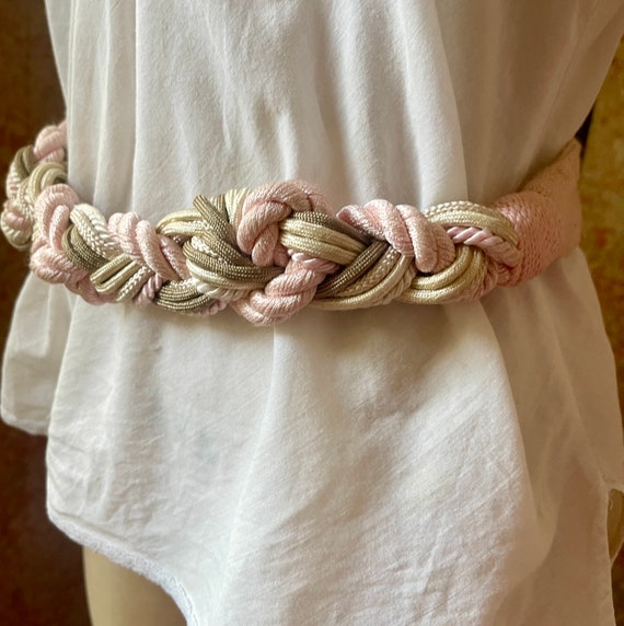 VINTAGE 1980s Carolyn Tanner Braided Woven Belt Carolyn Tanner Black & White Beaded Braided Belt Vintage 36  main image 3