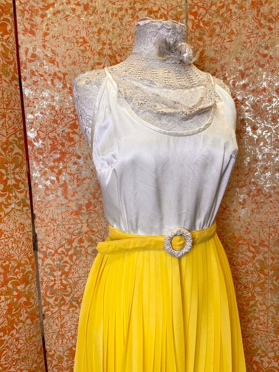 Bright Yellow Ensemble M Pleated Maxi Skirt 1970s… - image 7