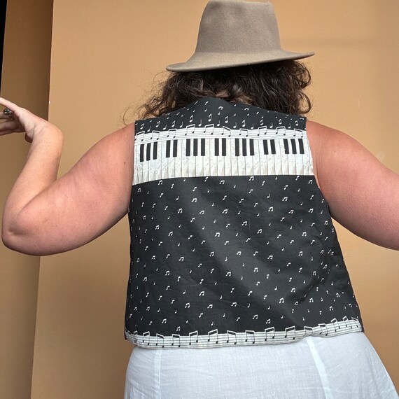 Vintage Keyboard Vest M/L Music Novelty Print - image 8