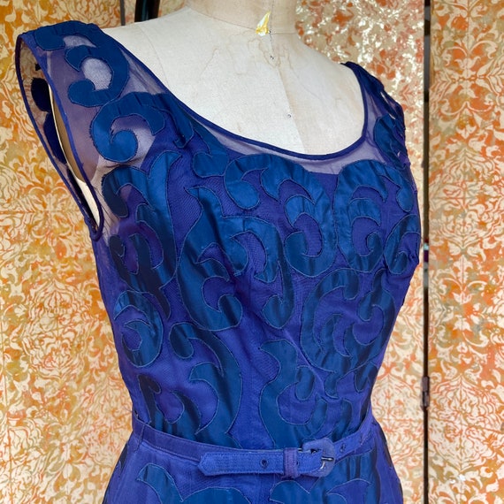 40s 50s Vintage Dress S Blue Flourish Applique Wi… - image 4