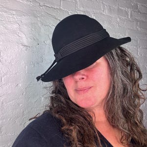 Black Wool Felt Hat Wide Brimmed Vintage Hat