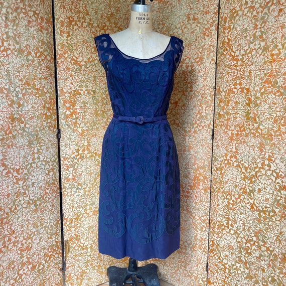 40s 50s Vintage Dress S Blue Flourish Applique Wi… - image 1