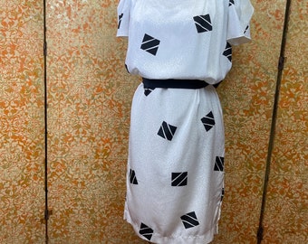 80s Liz Clairborne Dress B&W Geometric Print Shift