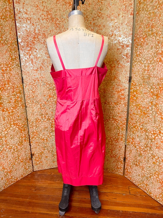 50s Vintage Red Slip 36 Val Mode Side Zipper - image 3