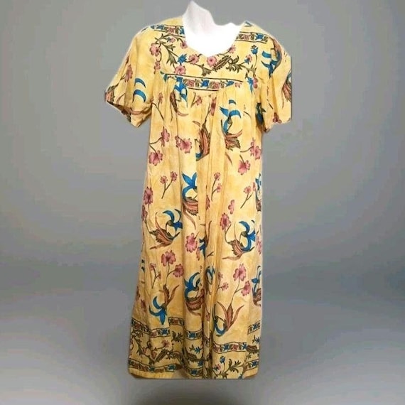 Vintage Yellow Floral Dress Size Small Medium Loose Flowy Gown Bright & Cheery MCM Clothing