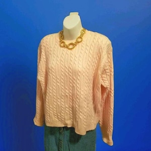 Vintage 1990s Karen Scott Pink Cableknit Sweater Size Large Pastel Longsleeve with Shoulder Pads