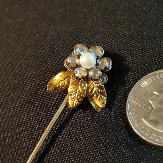 Vintage Hat Pin Gold Foil Rhinestone and Pearl Fl… - image 1