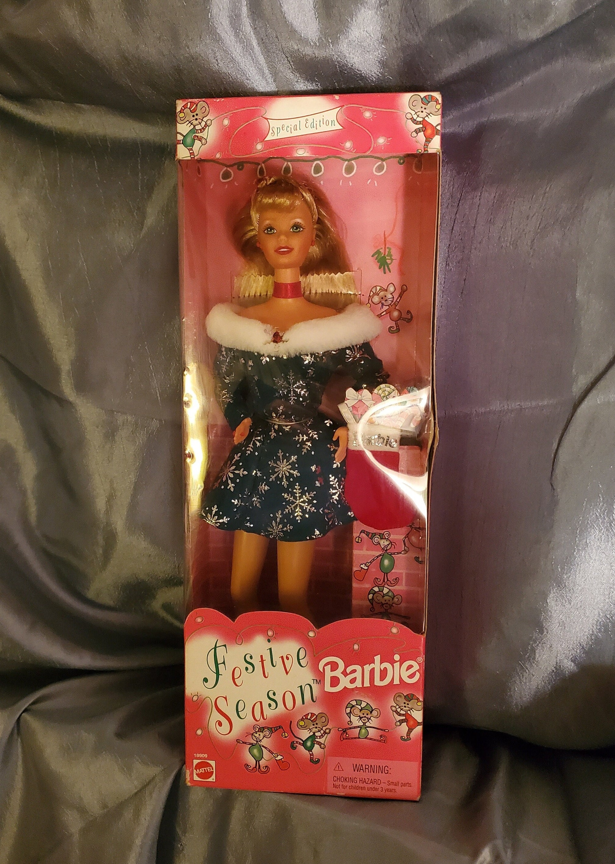 Festive Season Barbie Doll Special Edition 1997 Mattel 18909