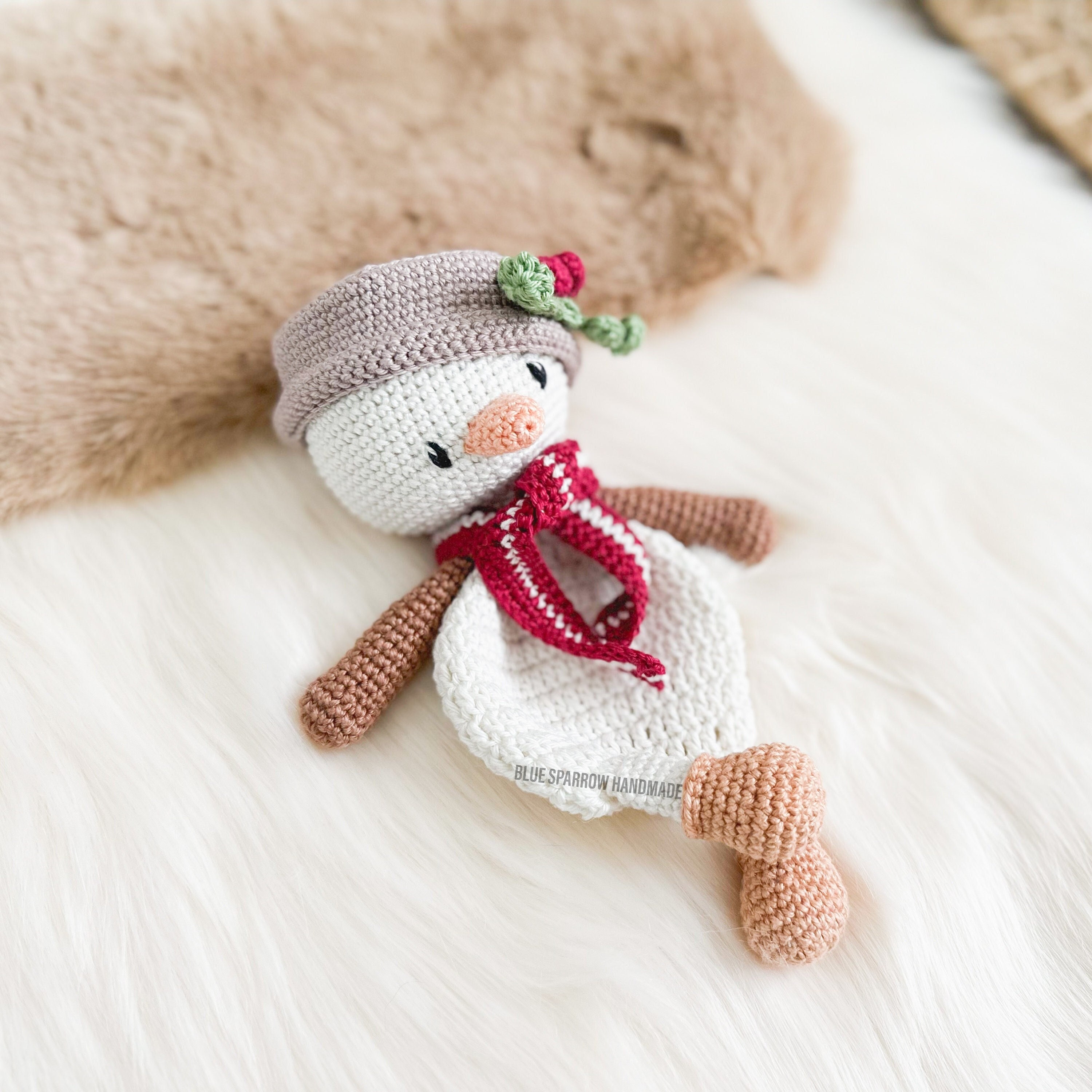 Crochet Snowman Lovey Pattern: Amigurumi Comforter Toy