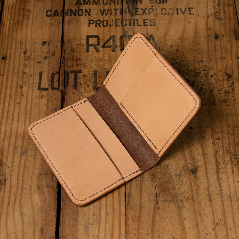 Handcrafted Full-Grain Leather Bifold Minimalist Wallet zdjęcie 4