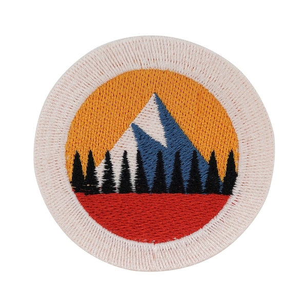 Kleiner Berge Patch zum Aufbügeln | Vintage Berg Patches Mini Baum Bügelbild Wald Aufbügler Bäume Aufnäher Wanderer Outdoor Bügelpatch