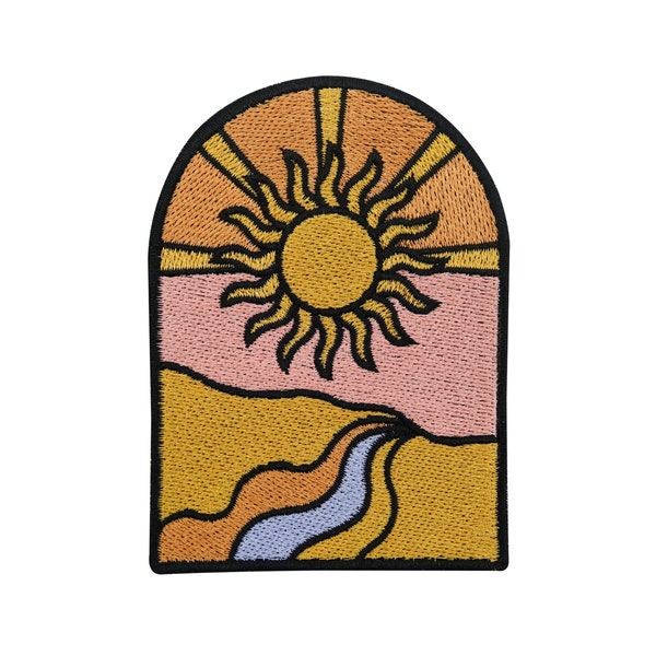 Patch zum Aufbügeln Der Weg der Sonne Retro | Vintage Patches Flicken Rising Sun Bügelbild Aufbügler Old School Hippie Aufnäher Finally Home