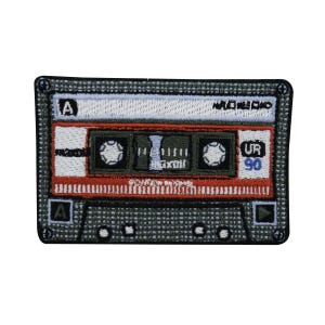 Parche de casete retro rojo | Parche termoadhesivo o de música de los 80 | Diseño de cinta vintage para chaqueta y mochila