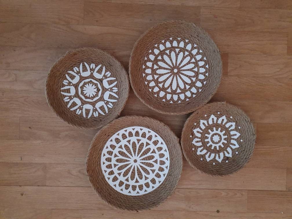 Panières Murales Assorties Corde de Jute Dimensions Diverses Blanches Présentées sur Instagram | @br