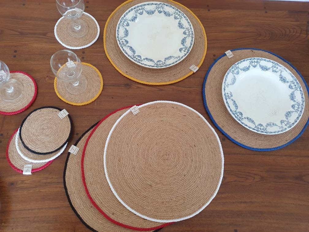 Grand Set de Table en Ficelle Jute Nature Bord Coton Recyclé 32 cms. Création Originale et Artisanal