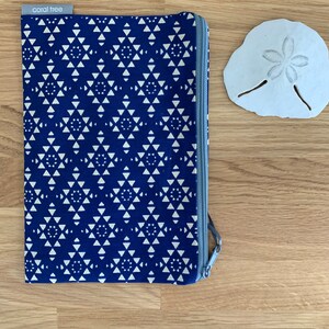 Sac à ustensiles cousu à la main à partir de tissu africain